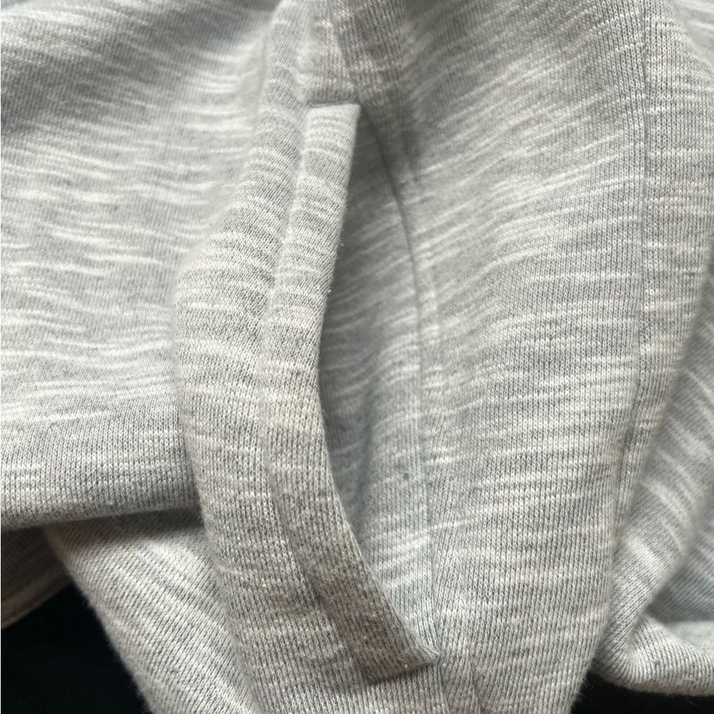 Under Armour Men’s Gray Zip Up Hoodie - Picture 8 of 9